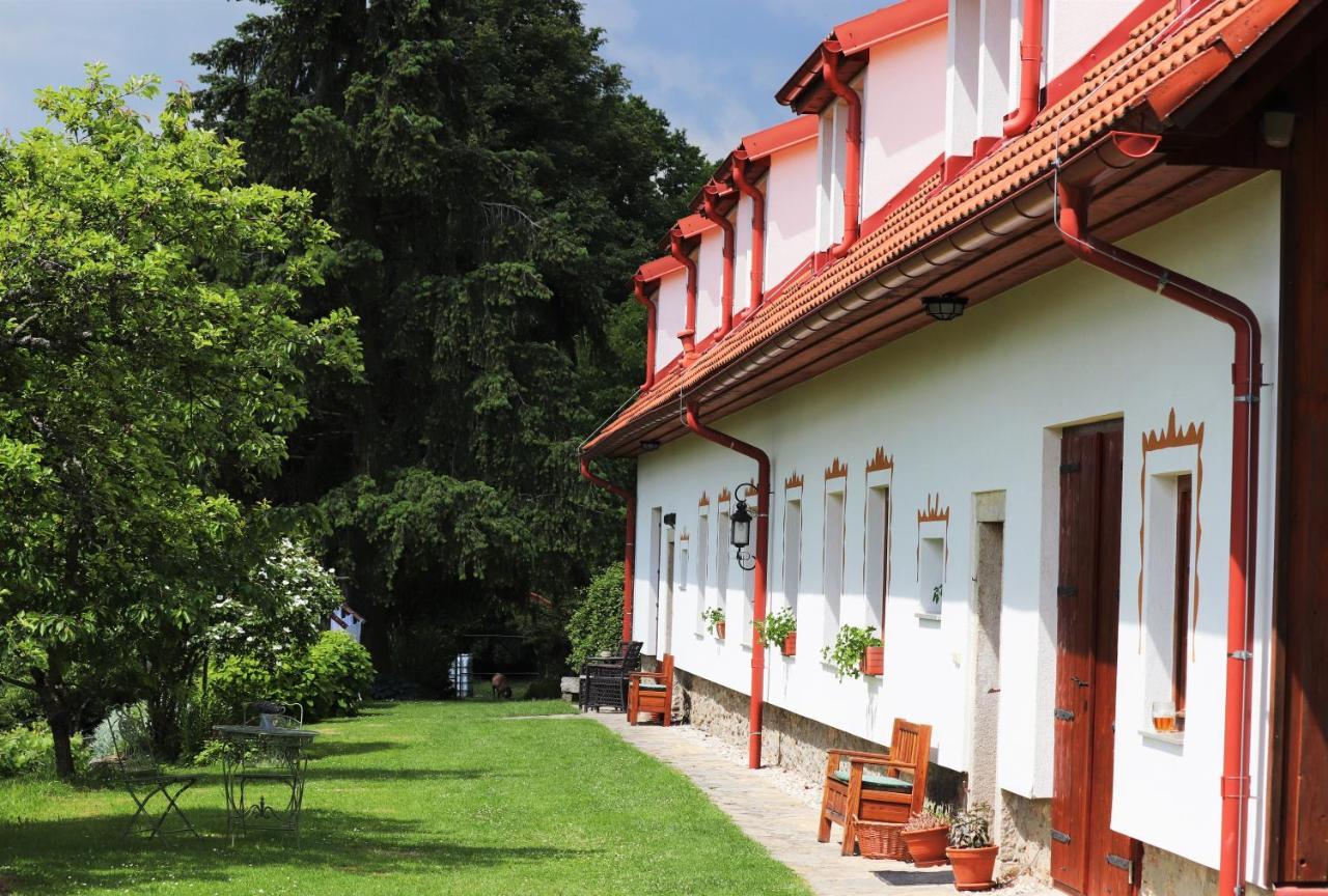 Hotel Hajenka Hrabete Buquoye Kaplice Exterior foto